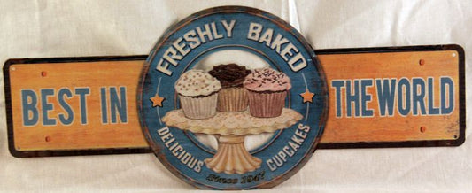 Blechschild "FRESHLY BAKED CUPCAKES"